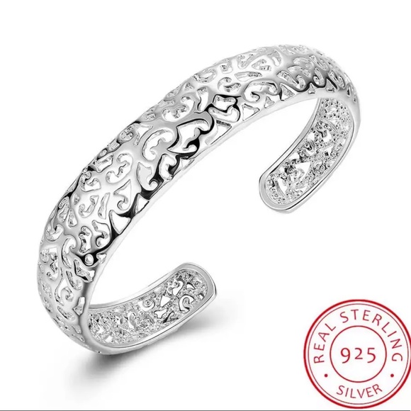 Jewelry - NWT 925 Sterling Silver Bracelet
